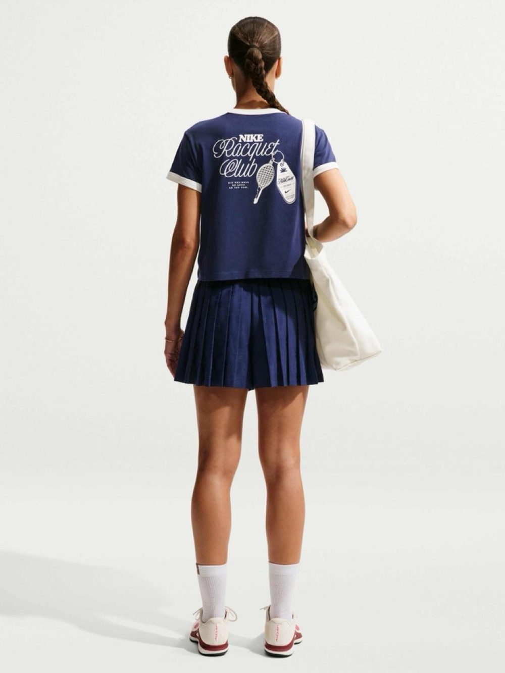 Nike Women's graphic tee BNWT